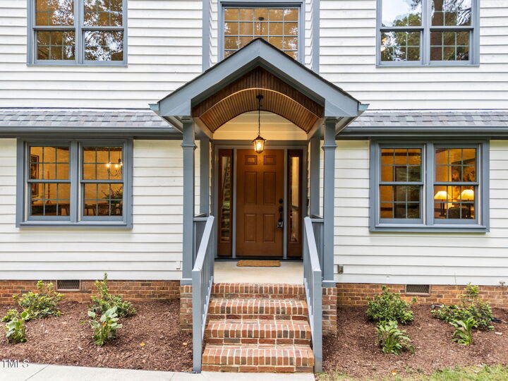 Property Photo: 5305 Huntingwood Drive NC 27606