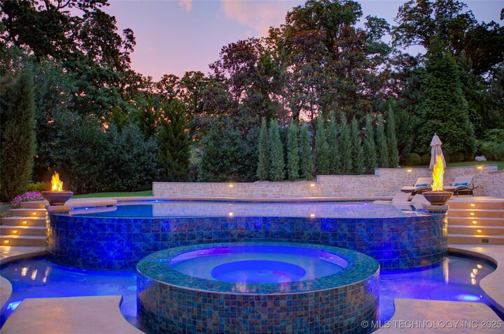 Property Photo:  6619 E 109th Street  OK 74133 