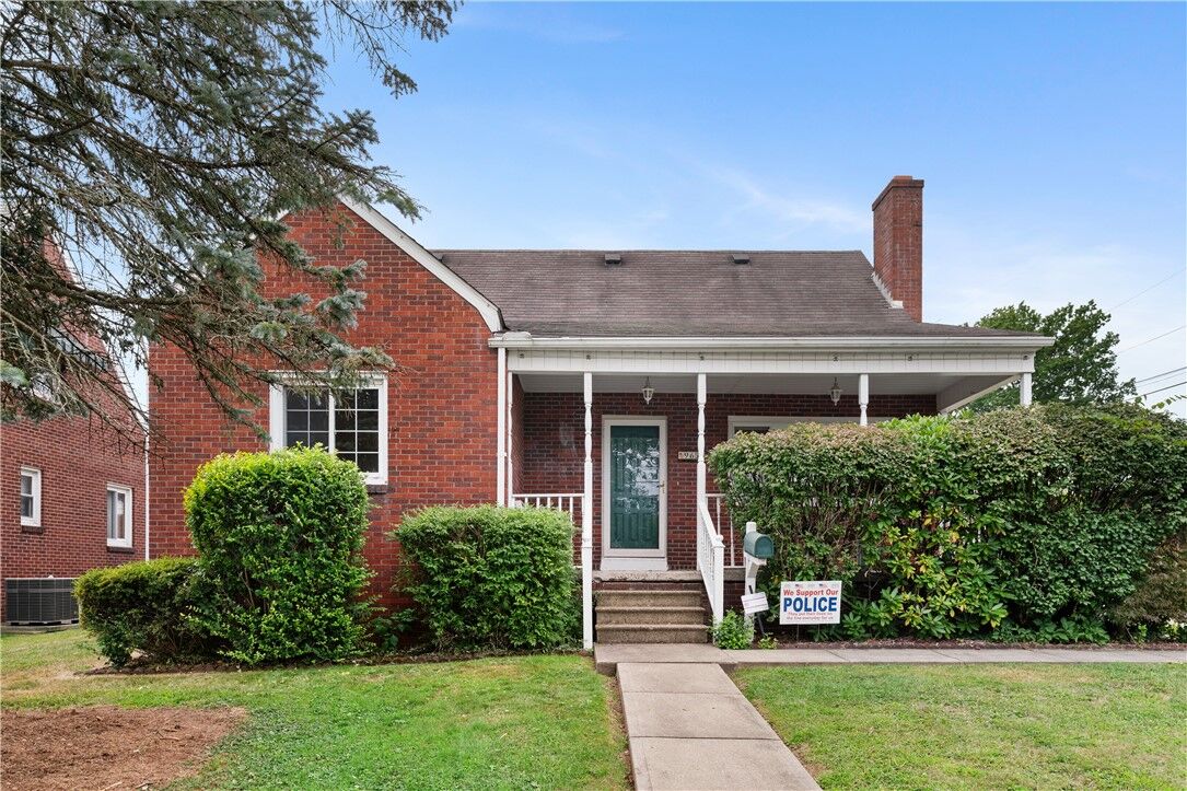 Property Photo:  965 Morgan St  PA 15014 
