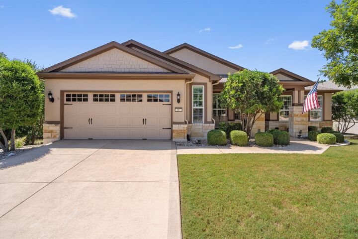 Property Photo: 207 Apache Mountain Lane TX 78633