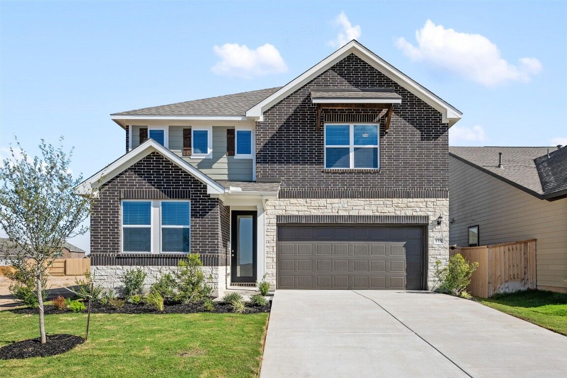 Property Photo:  135 Silverleaf Spur  TX 78602 