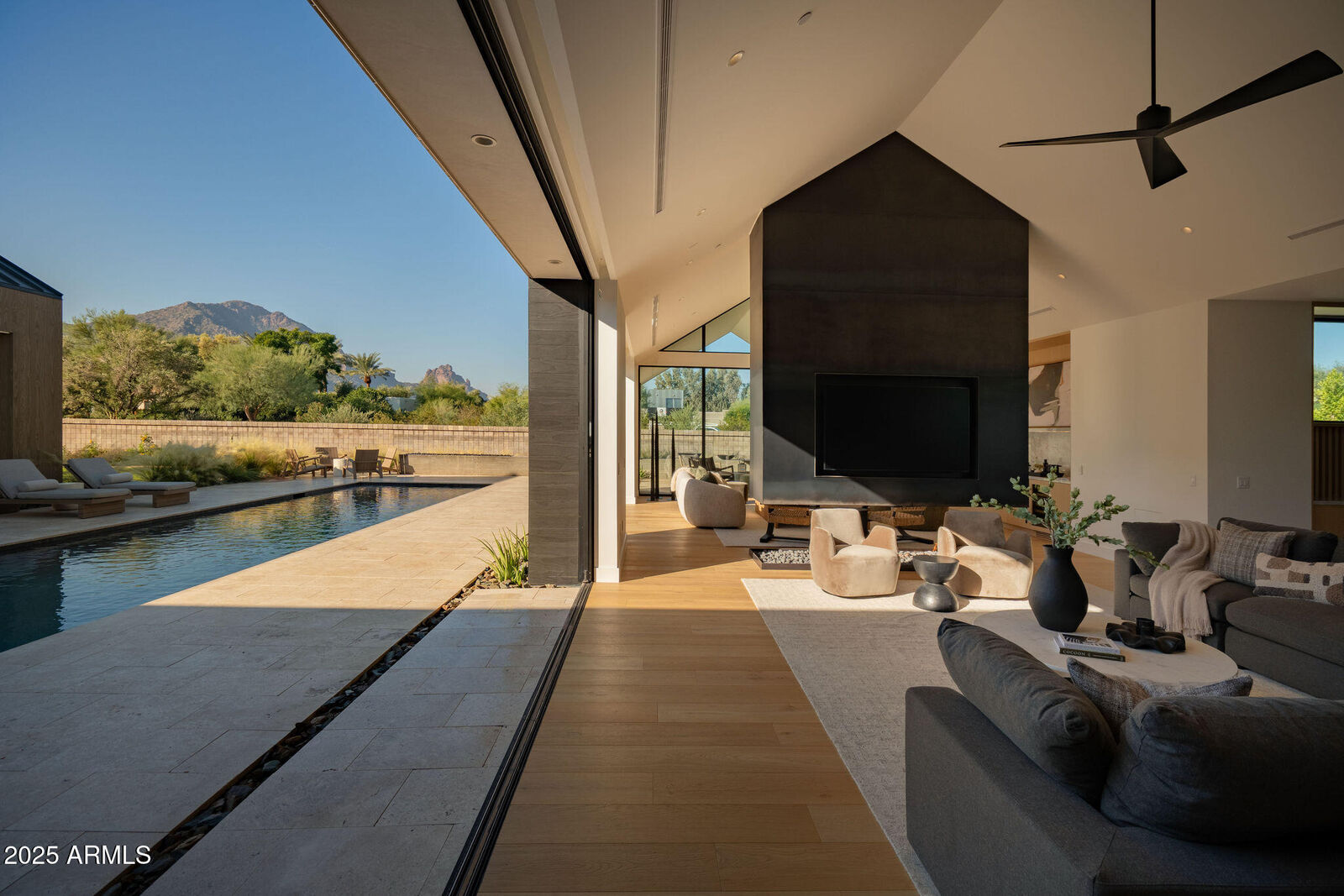 Property Photo:  6209 N Casa Blanca Drive  AZ 85253 