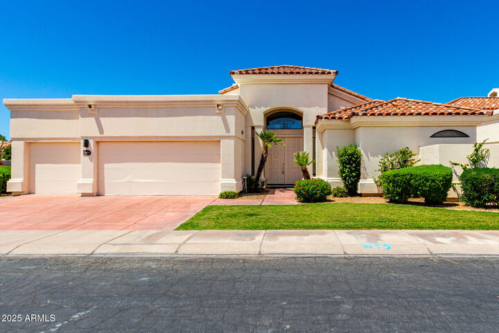 Property Photo: 7452 E Beryl Avenue AZ 85258