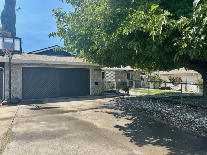 Property Photo: 6605 Whitsett Drive CA 95660