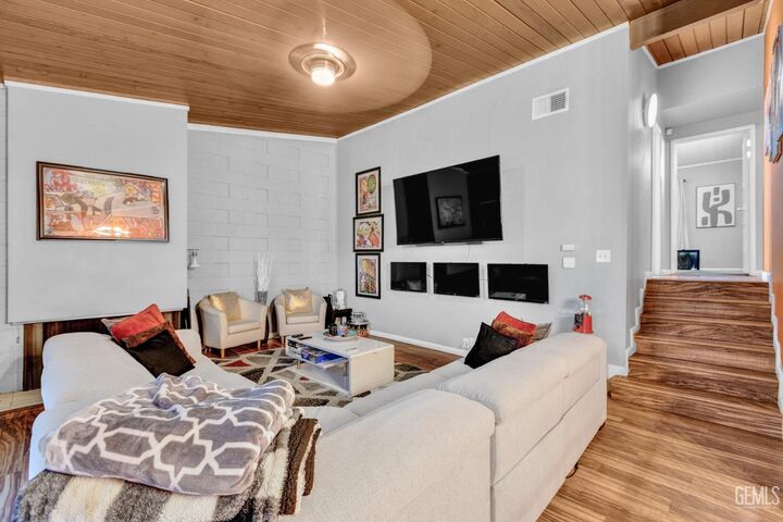 3901 Union Avenue 15  Bakersfield CA 93305 photo