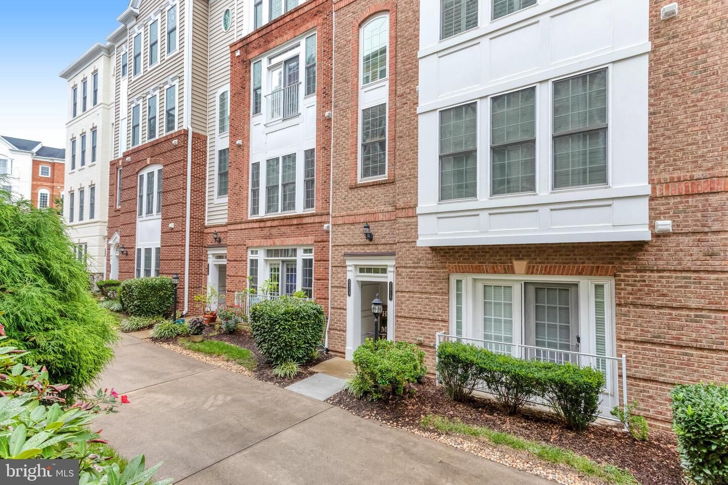 Property Photo:  2313 Brookmoor Lane  VA 22191 