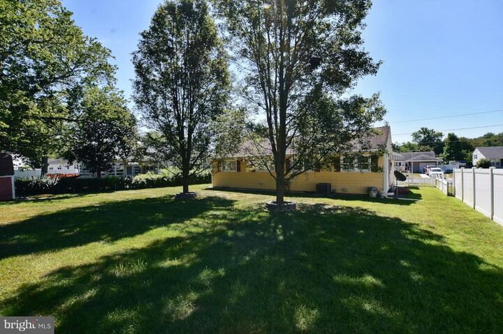 Property Photo: 7 Malibu Drive NJ 08049
