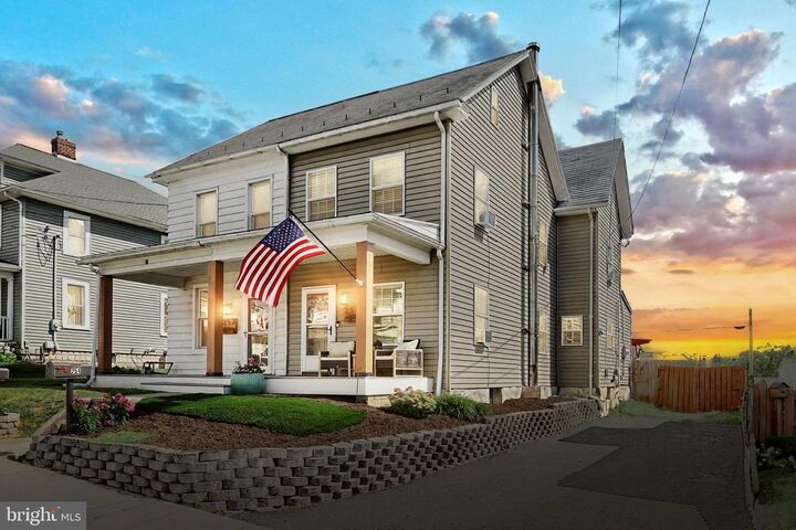 254 W High Street  Red Lion PA 17356 photo