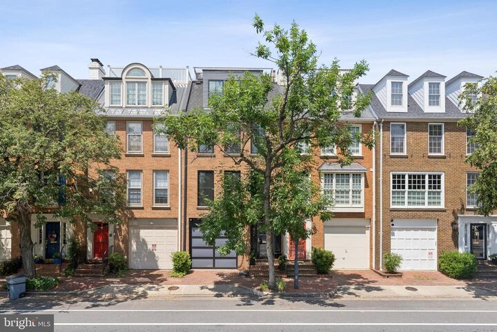 422 N Union Street  Alexandria VA 22314 photo
