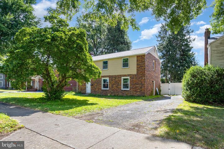 Property Photo: 1609 Carlisle Road PA 17011