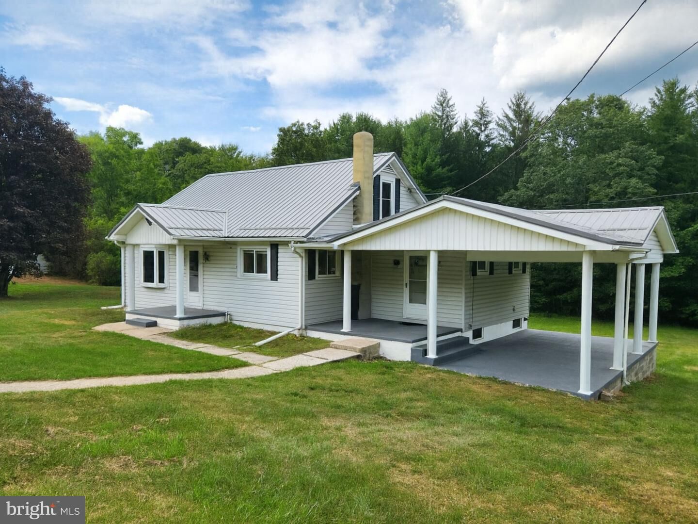 Property Photo: 523 Frog Hollow Road PA 16666
