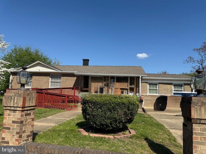 Property Photo: 1306 Cardwell Street VA 22401