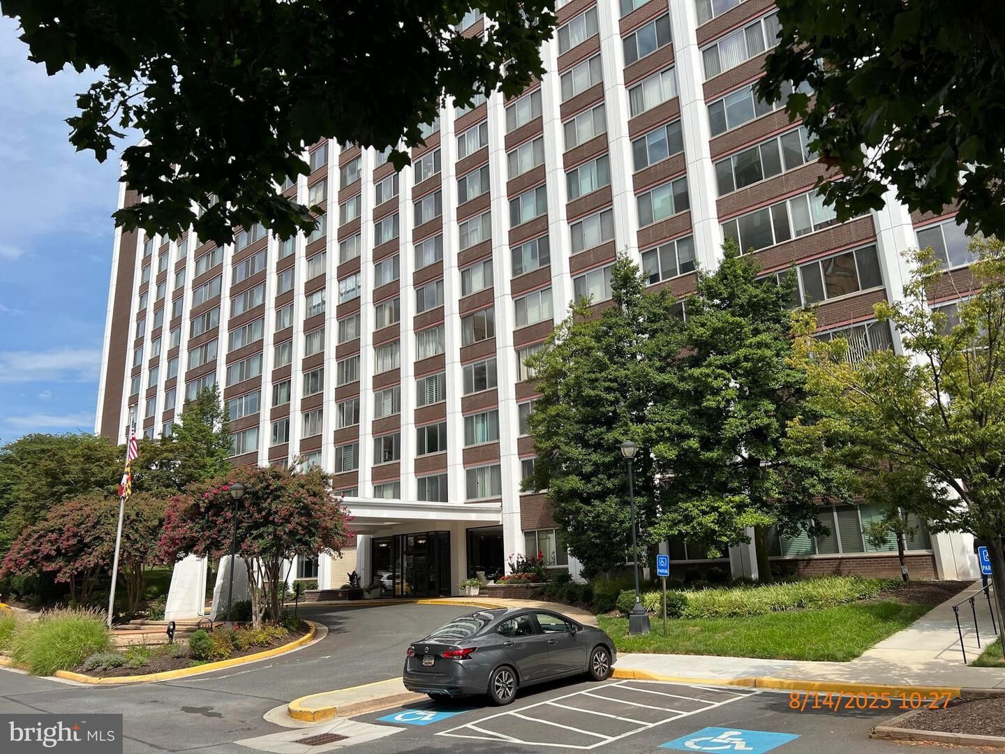 Property Photo: 11801 Rockville Pik 1414 MD 20852