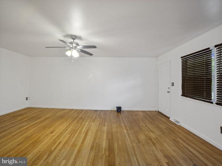Property Photo: 620 Cadbury Drive MD 21113