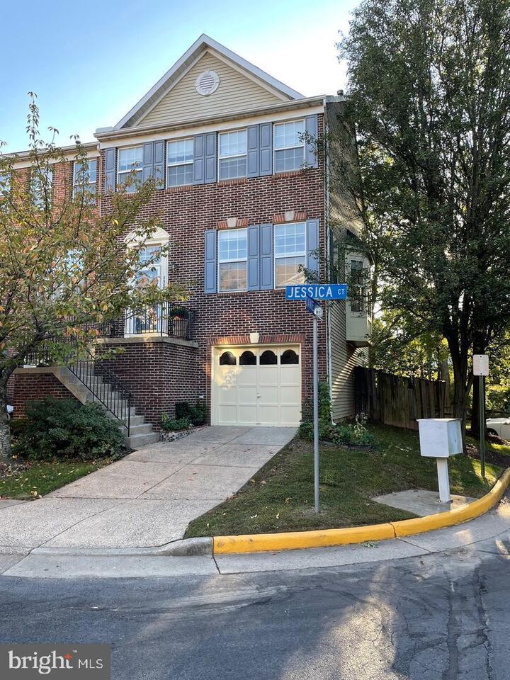 2900 Jessica Court  Vienna VA 22181 photo