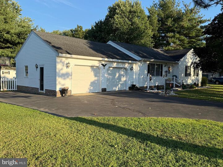 Property Photo: 6151 Trails End Court MD 21801