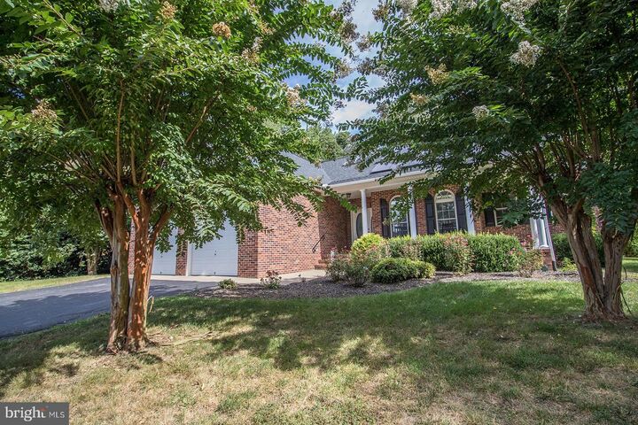 Property Photo: 23220 Brandon Court MD 20650