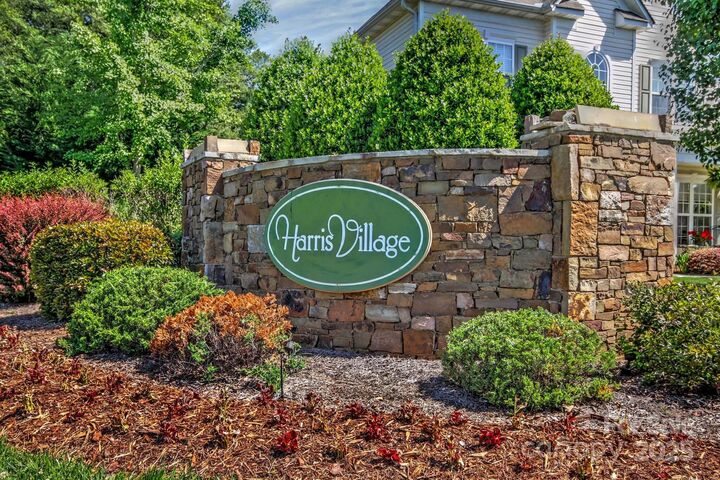 Property Photo:  124 Elizabeth Hearth Road  NC 28115 