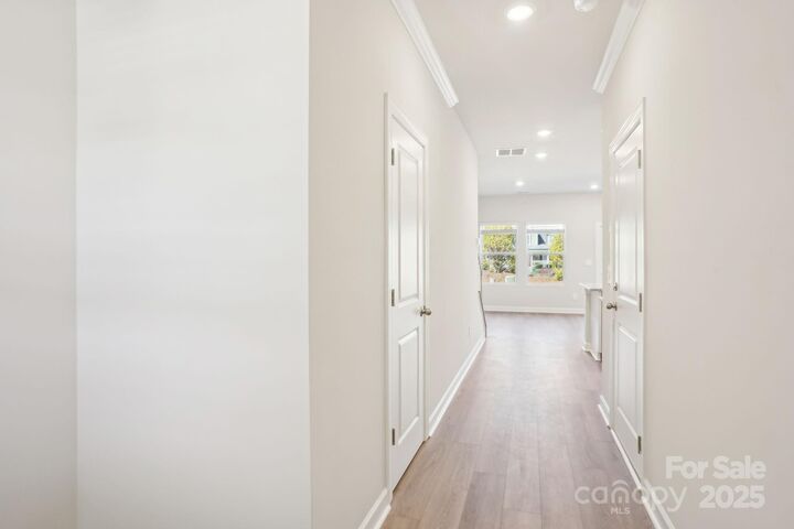 Property Photo: 1722 Braemar Village Drive NC 28110
