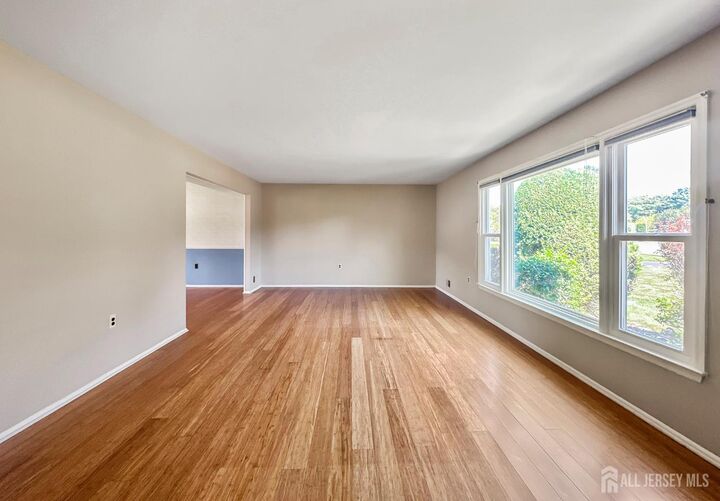 7 Wheatley Road  Manalapan NJ 07726 photo