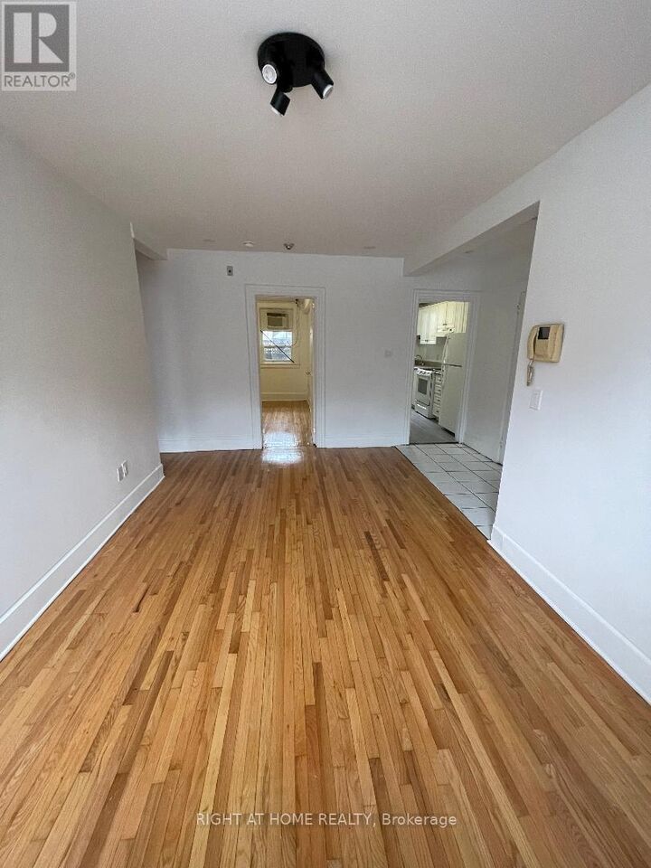 Property Photo:  1317 King Street West 1  ON M6K 2N4 