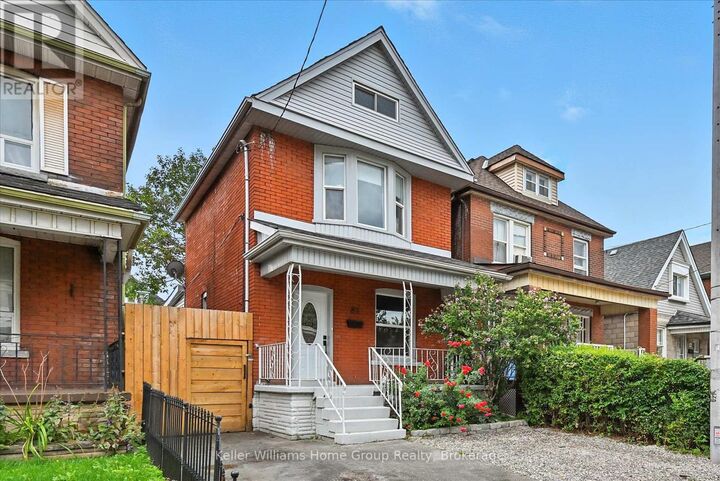 Photo de la propriété:  82 Rosemont Avenue  ON L8L 2M5 