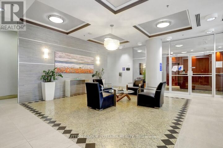 Property Photo: 70 Landry Street 1303 ON K1L 0A8