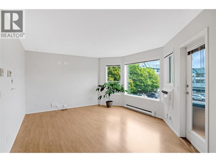 Property Photo: 3283 Casorso Road 210 BC V1W 3L6
