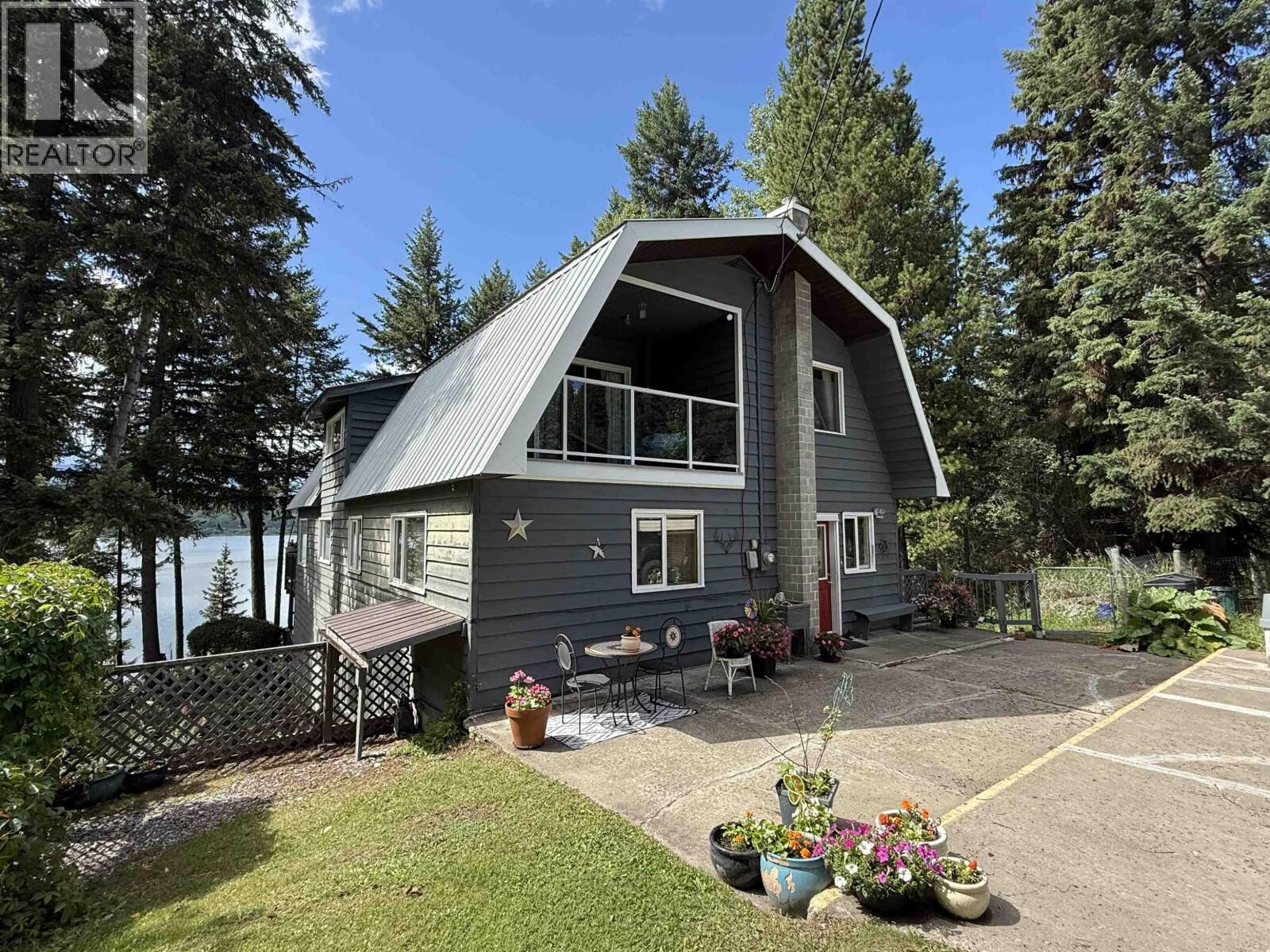 Property Photo: 2249 Barker Road BC V2J 7B7