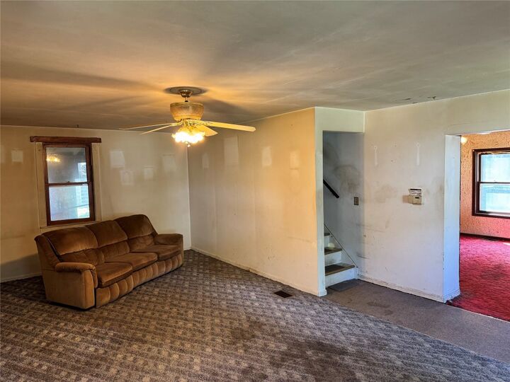 Property Photo: 336 Essex Street PA 16407