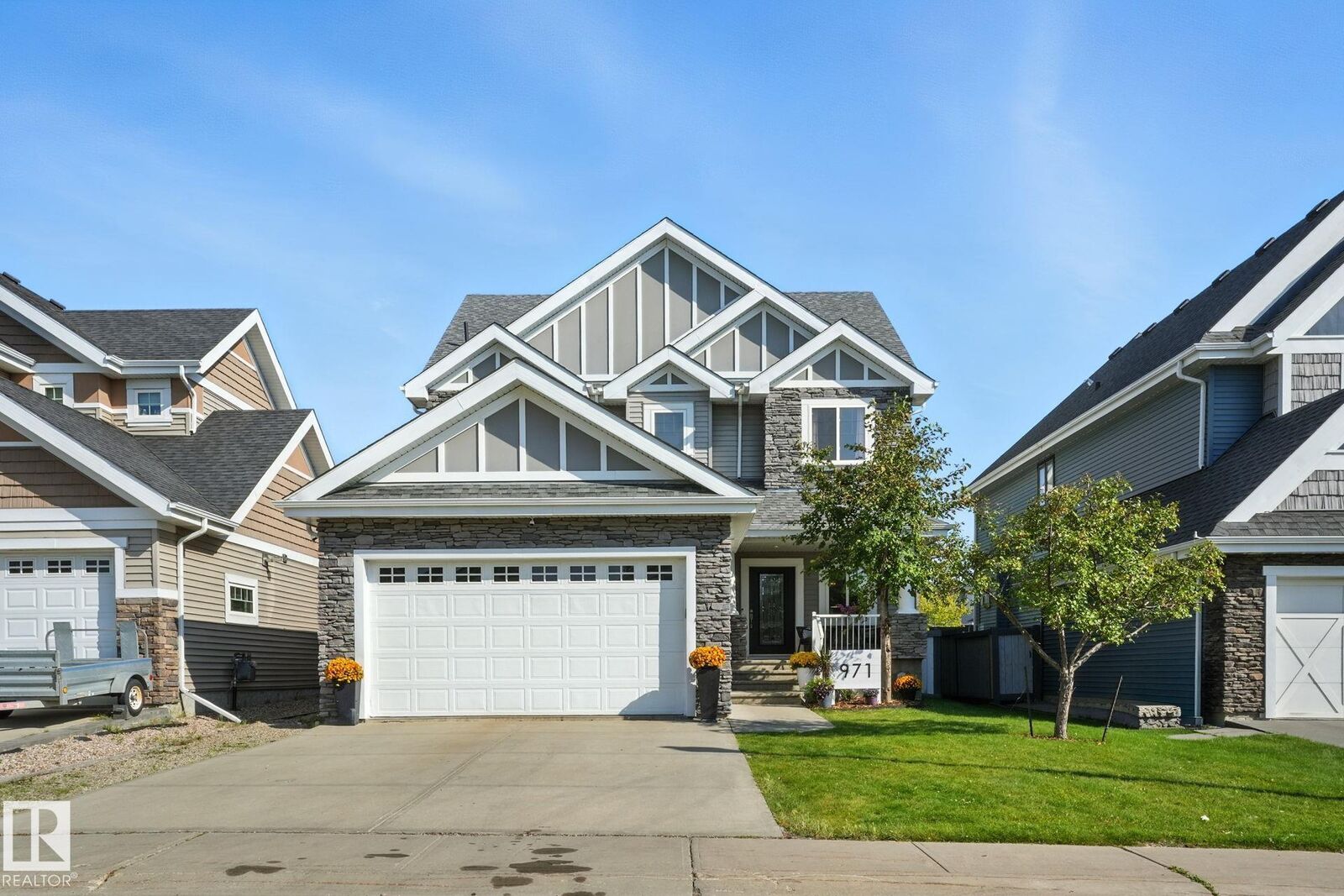 Property Photo: 971 Summerside Link SW AB T6X 0J9