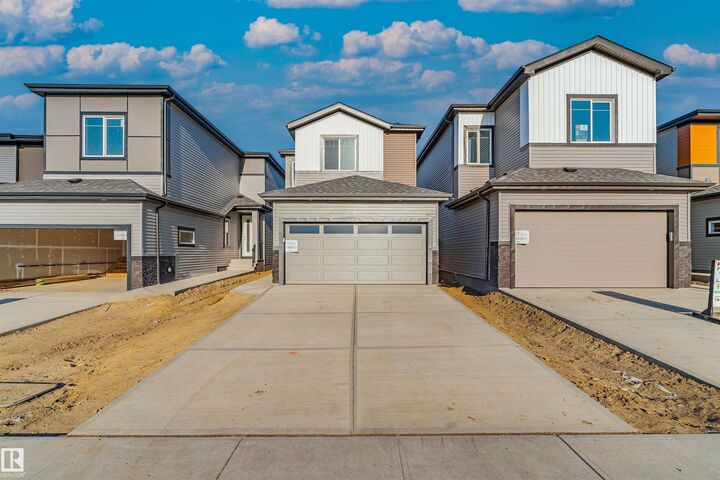 215 24 Street SW  Edmonton AB T6X 3K4 photo