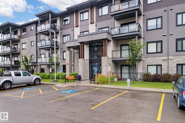 524 Griesbach Parade Parade NW 420  Edmonton AB T5E 6X2 photo