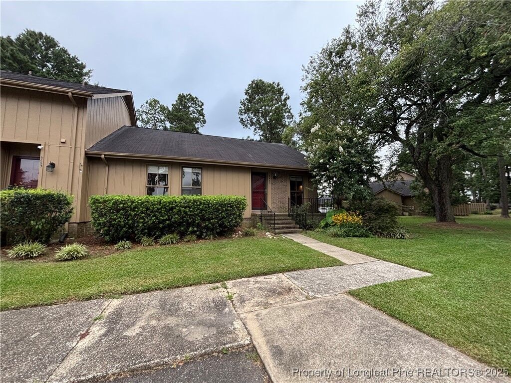 Property Photo:  4625 Fen Court  NC 28314 