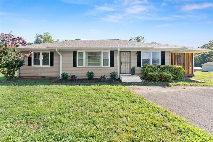 Property Photo:  6500 Dahlonega Highway  GA 30527 