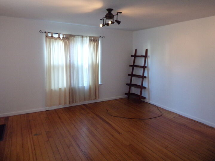 Property Photo:  842 Berkeley Ave  NJ 07062 
