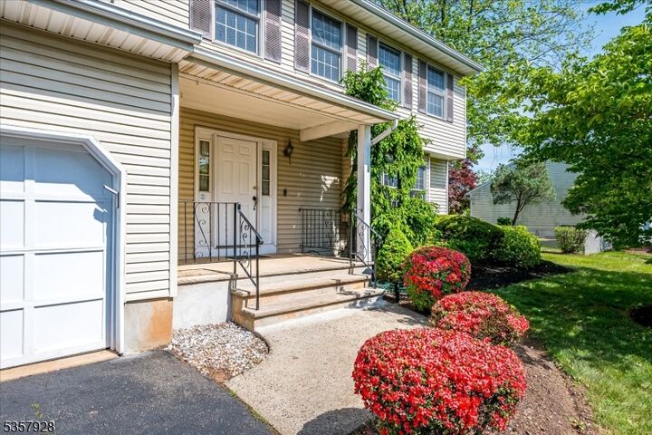 Property Photo: 1409 Durham Ave NJ 07080
