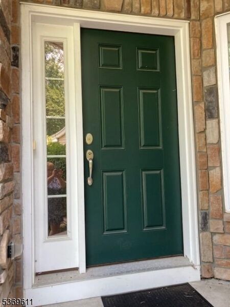 Property Photo: 8 Lamerson Cir NJ 07828