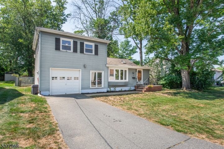 Property Photo:  25 Carlson Pl  NJ 07034 