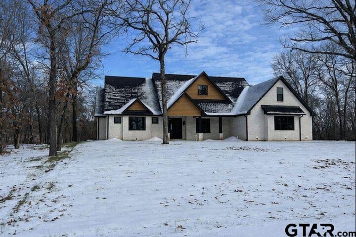 Property Photo: 543 Private Road 6305 TX 75773