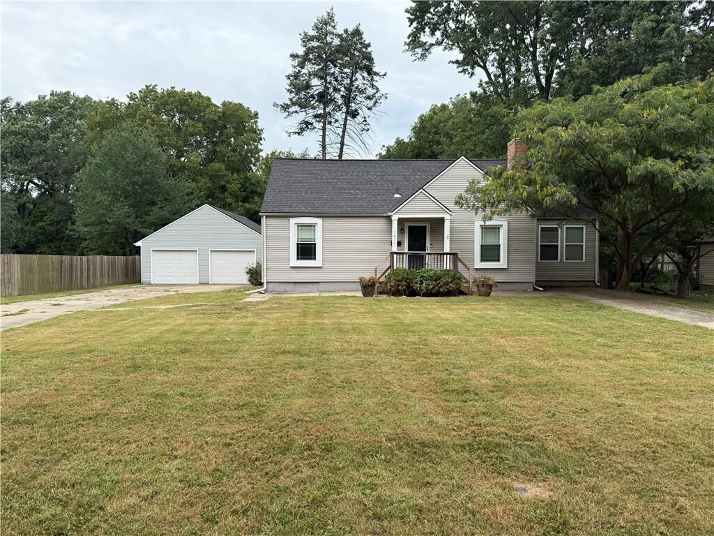 Property Photo:  7624 Hadley Street  KS 66204 