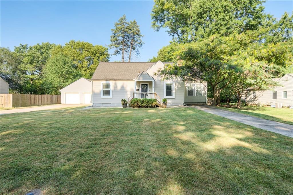 Property Photo:  7624 Hadley Street  KS 66204 