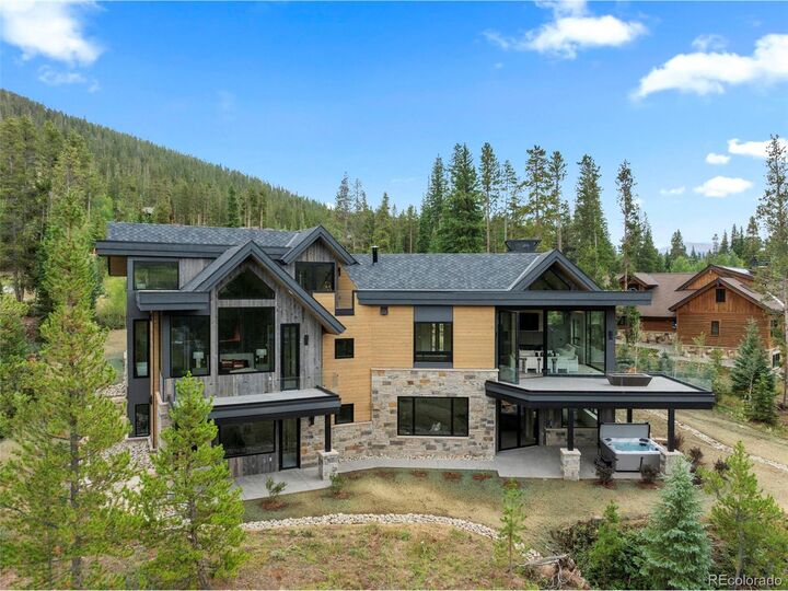 Property Photo: