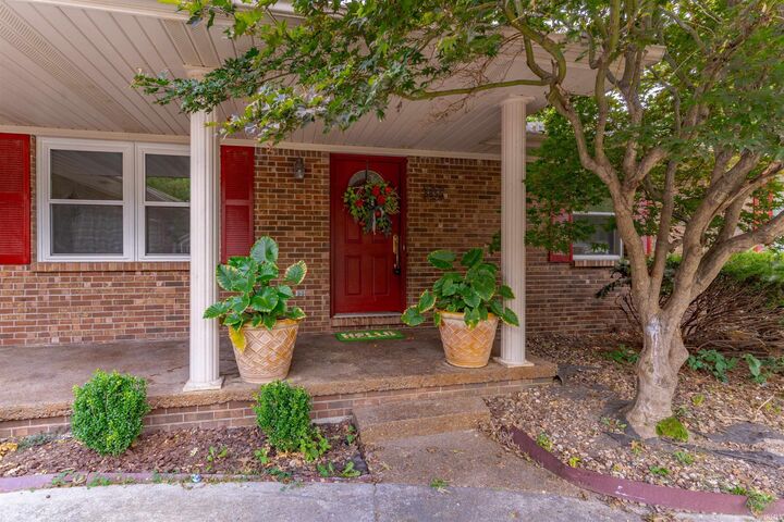 Property Photo: 8855 Framewood Drive IN 47630-2341