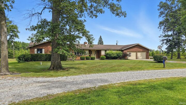 Property Photo:  21315 N Circle Drive  IN 46797 
