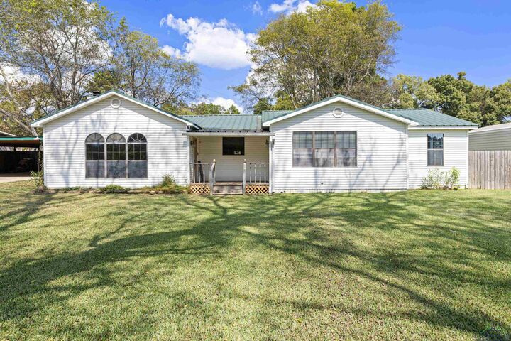 15918 State Highway 149  Tatum TX 75691 photo