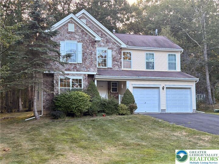 Property Photo:  2146 Bedford Drive  PA 18324 