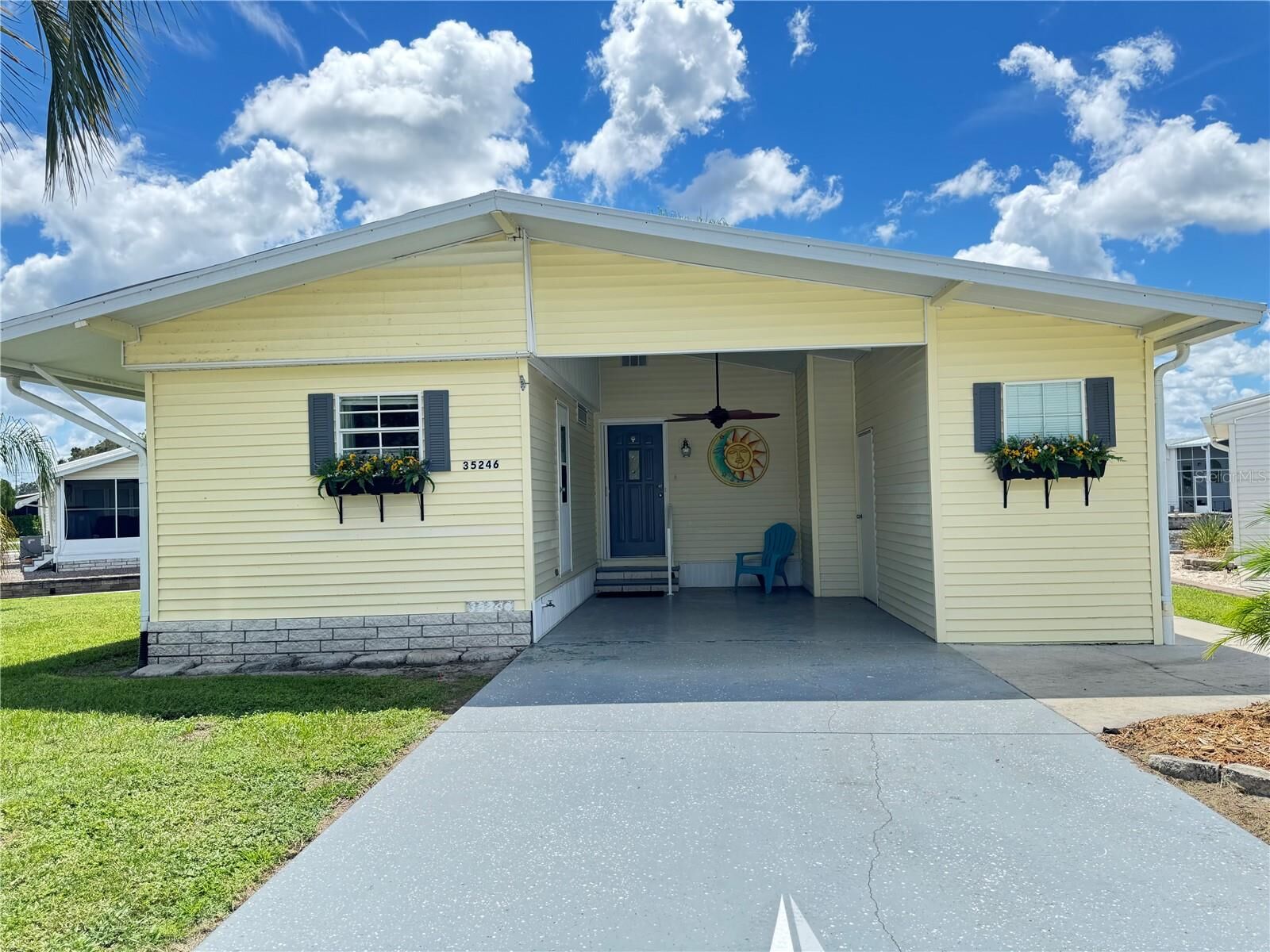 Property Photo:  35246 Tiffani              Lot 63 Court  FL 33541 