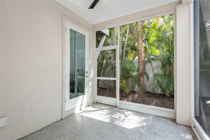 Property Photo: 835 Oak Bend Lane FL 34698