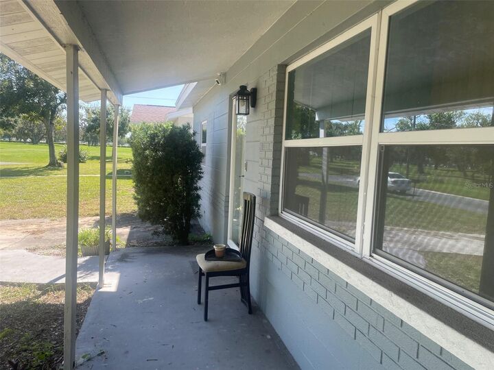 Property Photo: 5224 52nd Avenue N FL 33709